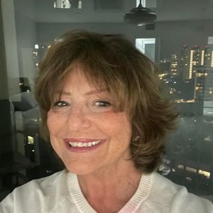 Meet your Posher, Ellen